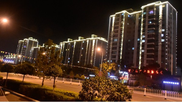 <i style='color:red'>城市楼体亮化</i>工程需要注意的几大问题