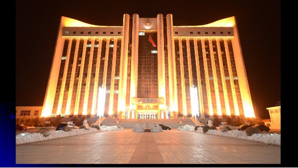 政务大楼轮廓灯